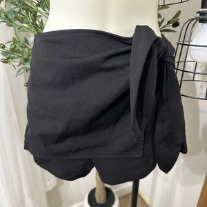 Envelope Skort (Tie) Black‎ Size Small EUC